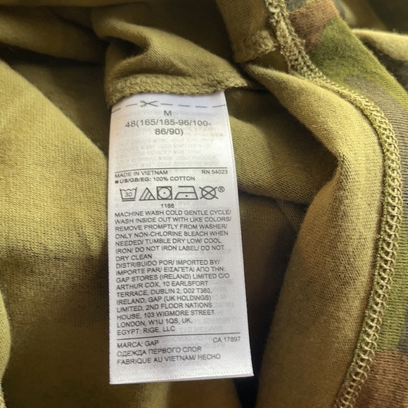 Camouflage T Shirt Old Navy NWT Size Medium & XL - Picture 7 of 7